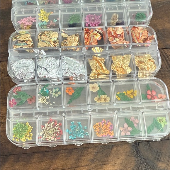 Colorful Nail Art Decoration Set - Picture 2 of 7